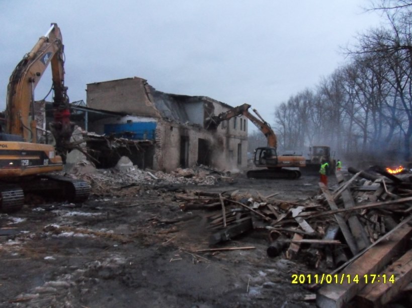 Wyburzenia budynków Fabryki Papieru – Jelenia Góra